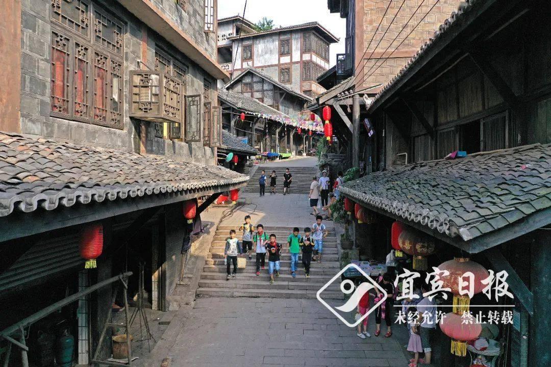 消息称纳斯达克拟裁员数百人